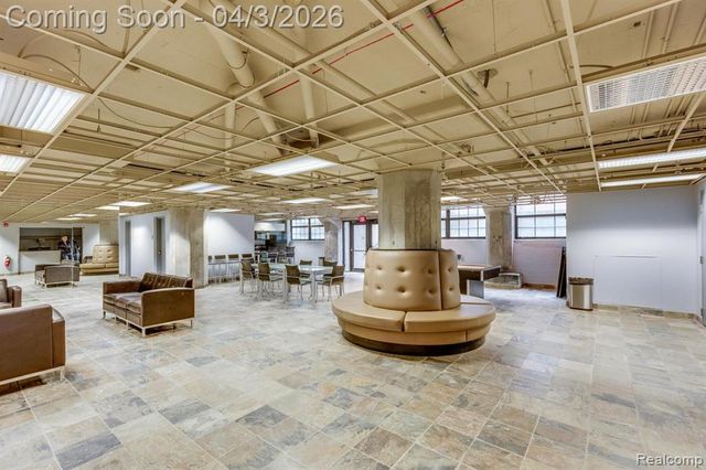 6533 E Jefferson Avenue 431, Detroit, MI 48207