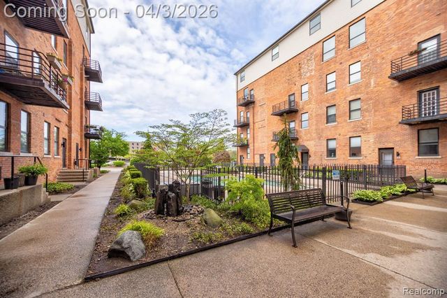 6533 E Jefferson Avenue 431, Detroit, MI 48207