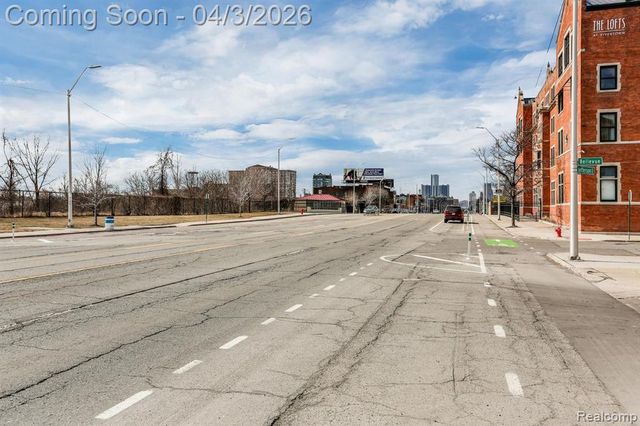 6533 E Jefferson Avenue 431, Detroit, MI 48207