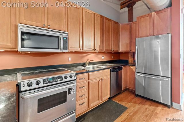 6533 E Jefferson Avenue 431, Detroit, MI 48207