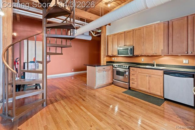 6533 E Jefferson Avenue 431, Detroit, MI 48207