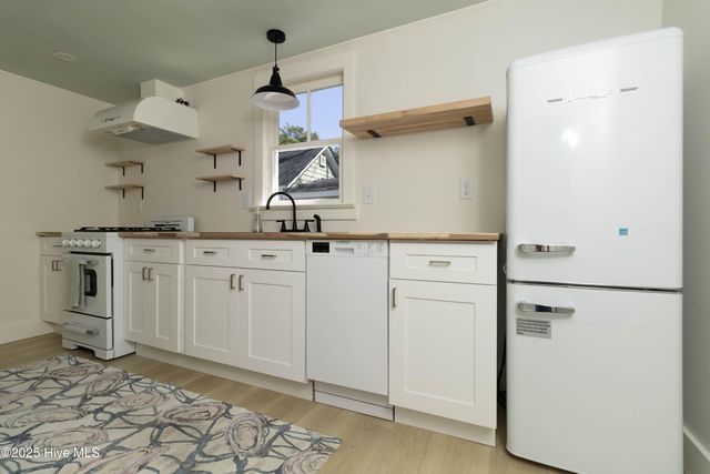 213 Doctor M.L.K. Jr Avenue, Edenton, NC 27932