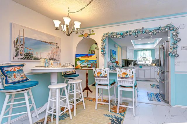 9700 STARKEY ROAD 111, Seminole, FL 33777