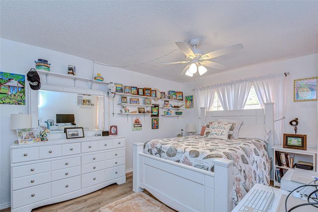 9700 STARKEY ROAD 111, Seminole, FL 33777