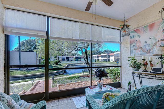 9700 STARKEY ROAD 111, Seminole, FL 33777