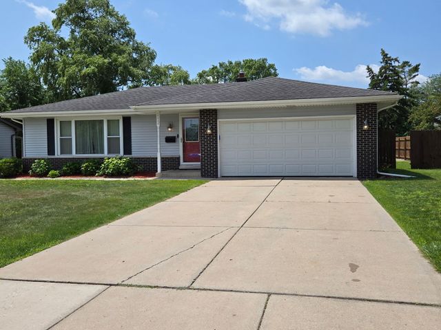 1112 Fran Lin Pkwy, Munster, IN 46321