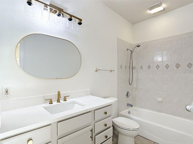 2155 BARRATT COURT, St Cloud, FL 34771