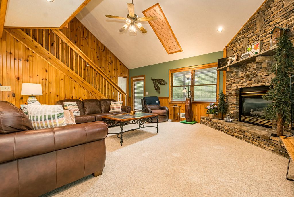 Image 16 of property listing at 60 BARBARA'S WAY, Mc Henry, MD 21541