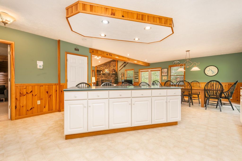 Image 22 of property listing at 60 BARBARA'S WAY, Mc Henry, MD 21541
