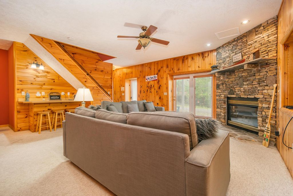 Image 35 of property listing at 60 BARBARA'S WAY, Mc Henry, MD 21541