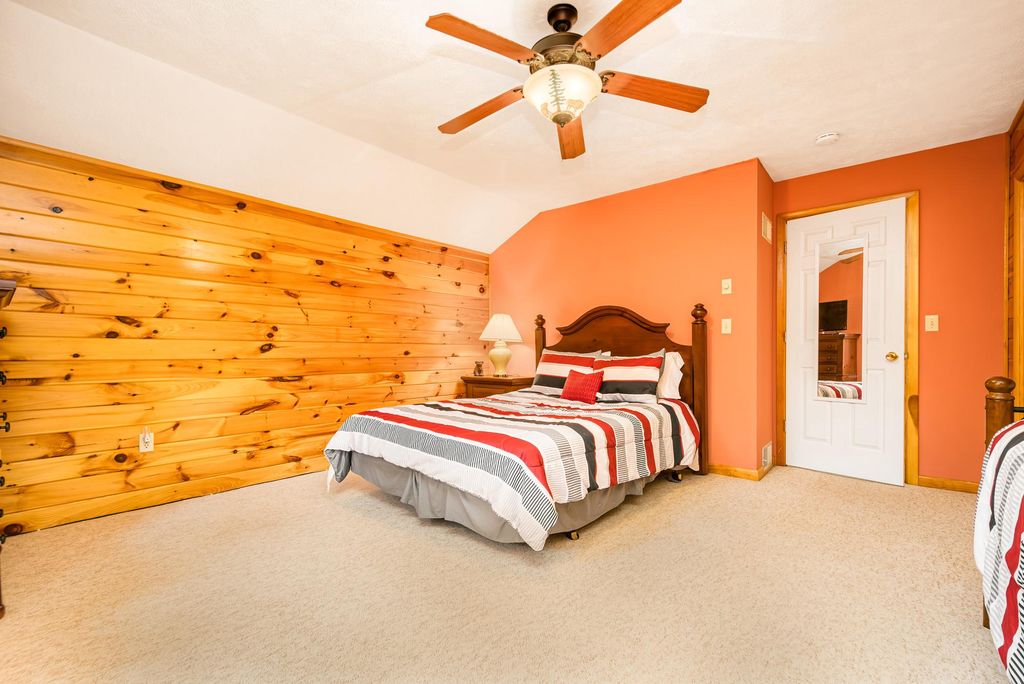 Image 43 of property listing at 60 BARBARA'S WAY, Mc Henry, MD 21541