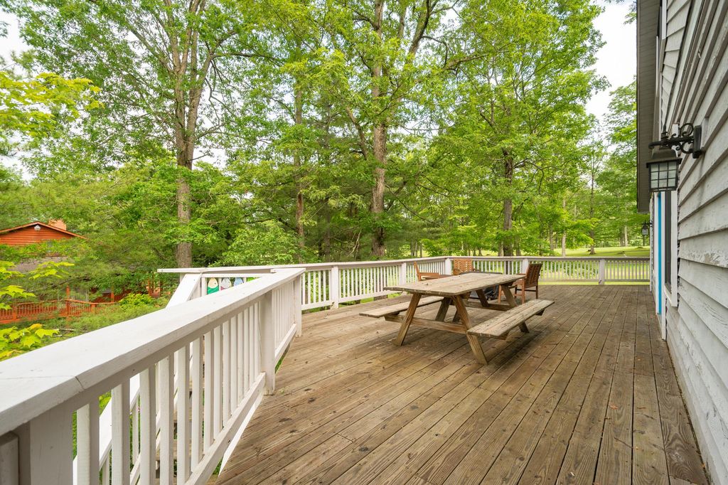 Image 7 of property listing at 60 BARBARA'S WAY, Mc Henry, MD 21541