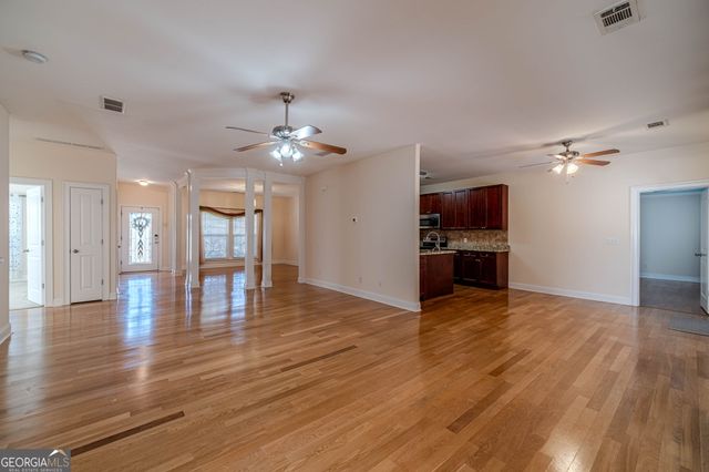 654 Huntington Trace, Winder, GA 30680