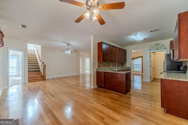 654 Huntington Trace, Winder, GA 30680