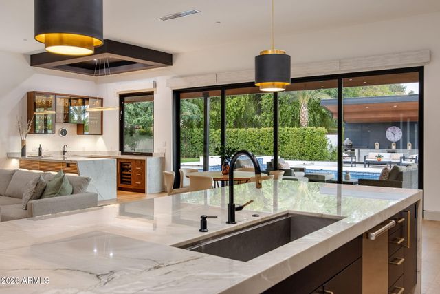11480 N 104TH Street, Scottsdale, AZ 85260