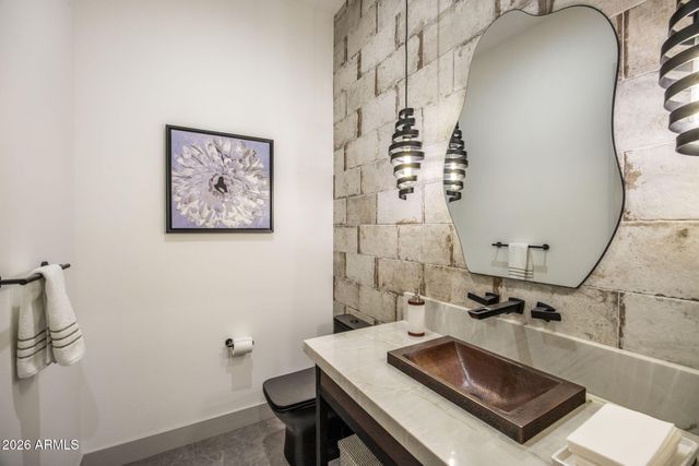 11480 N 104TH Street, Scottsdale, AZ 85260