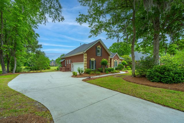 8608 Timbermarsh Lane, North Charleston, SC 29420