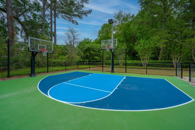 8608 Timbermarsh Lane, North Charleston, SC 29420