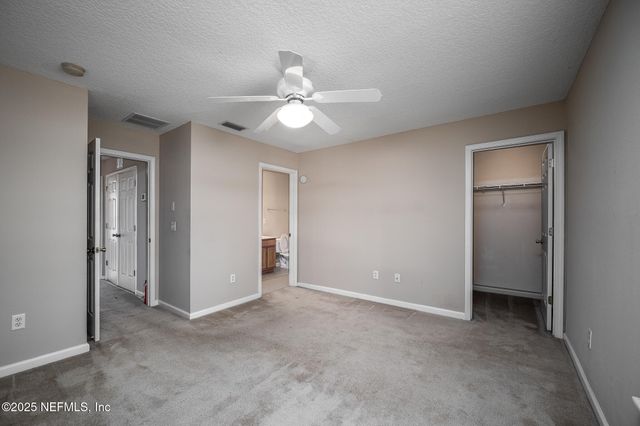 6700 BOWDEN Road 905, Jacksonville, FL 32216