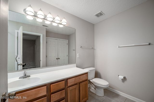 6700 BOWDEN Road 905, Jacksonville, FL 32216