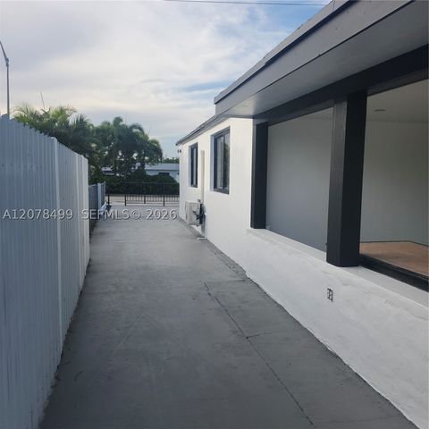 730 E 17th St, Hialeah, FL 33010