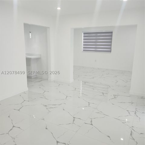730 E 17th St, Hialeah, FL 33010