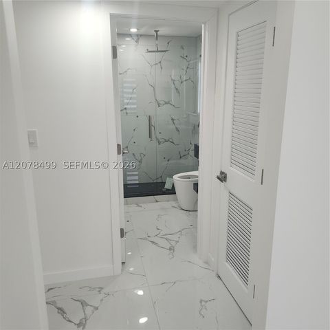 730 E 17th St, Hialeah, FL 33010