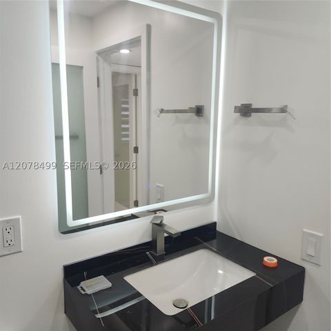 730 E 17th St, Hialeah, FL 33010
