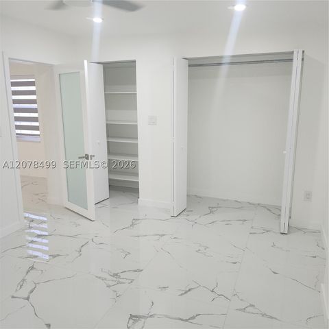 730 E 17th St, Hialeah, FL 33010