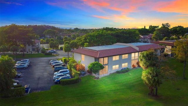 21578 Juego Cir 26H, Boca Raton, FL 33433