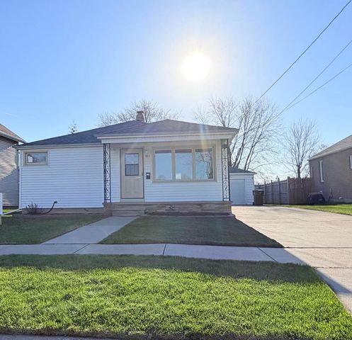 855 APPLETON STREET, Menasha, WI 54956