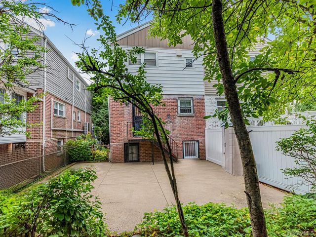 2358 Tiemann Avenue, Bronx, NY 10469
