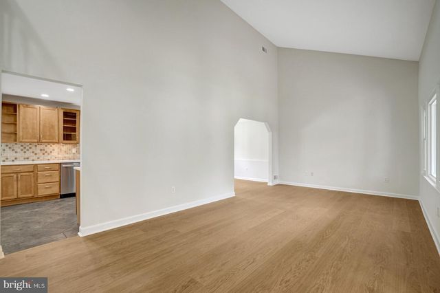 4334 STREAM BED WAY, Alexandria, VA 22306
