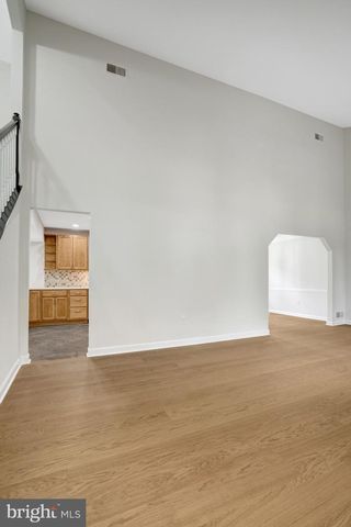 4334 STREAM BED WAY, Alexandria, VA 22306
