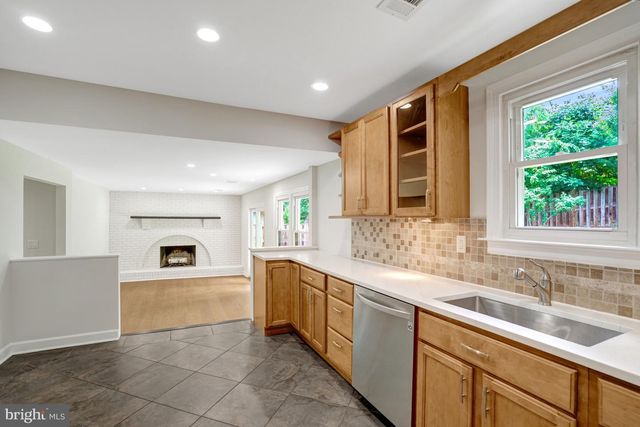 4334 STREAM BED WAY, Alexandria, VA 22306