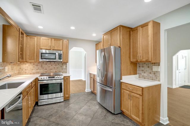 4334 STREAM BED WAY, Alexandria, VA 22306