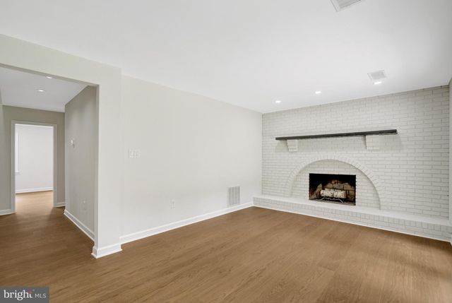 4334 STREAM BED WAY, Alexandria, VA 22306