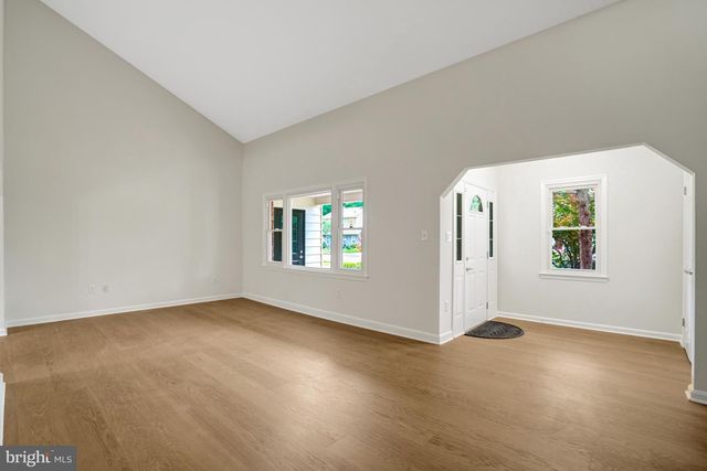 4334 STREAM BED WAY, Alexandria, VA 22306