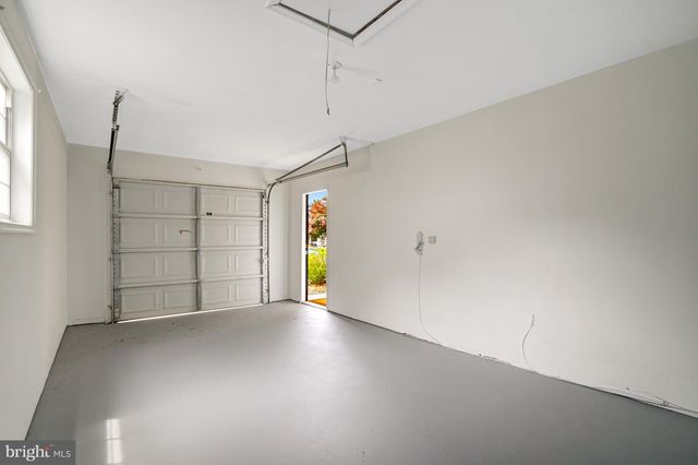 4334 STREAM BED WAY, Alexandria, VA 22306