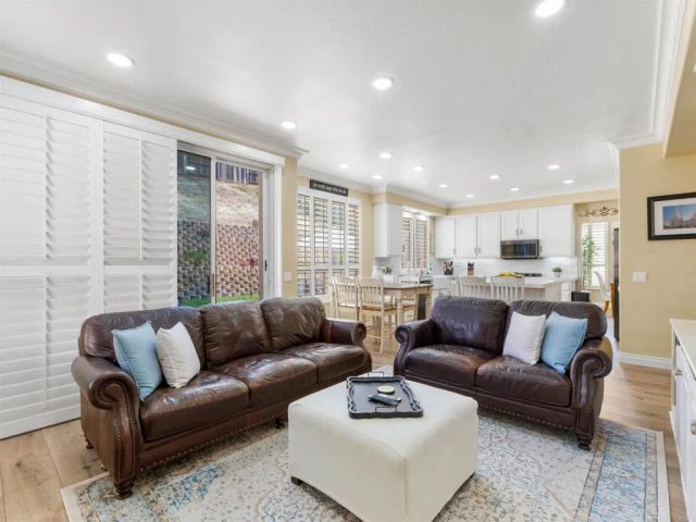 4907 Bella Collina Street, Oceanside, CA 92056