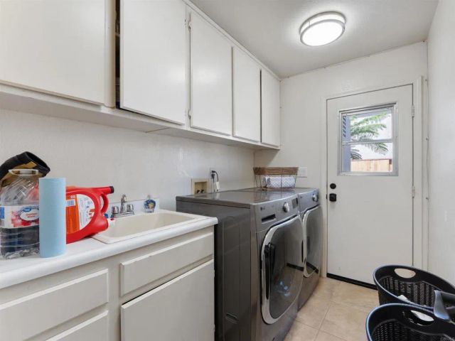 4907 Bella Collina Street, Oceanside, CA 92056