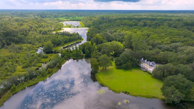 1185 Poco Sabo Lane, Green Pond, SC 29446