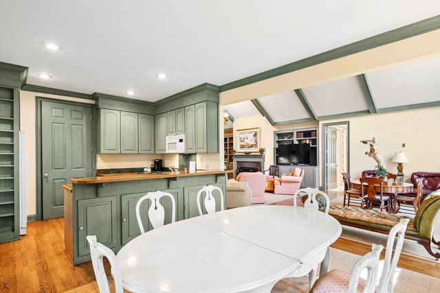 1185 Poco Sabo Lane, Green Pond, SC 29446