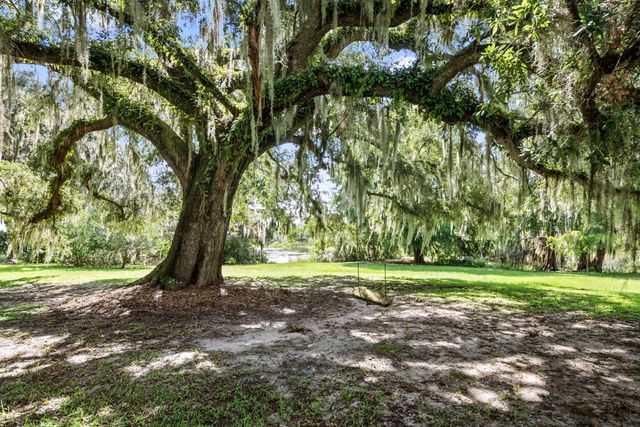 1185 Poco Sabo Lane, Green Pond, SC 29446