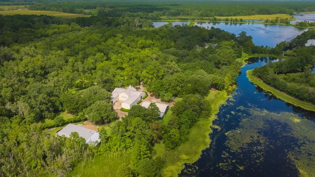 1185 Poco Sabo Lane, Green Pond, SC 29446