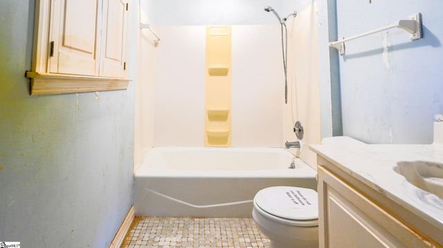 100 Earline Drive, Taylors, SC 29687