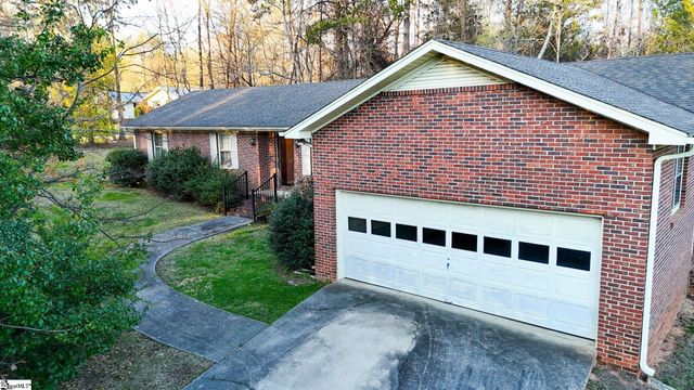 100 Earline Drive, Taylors, SC 29687