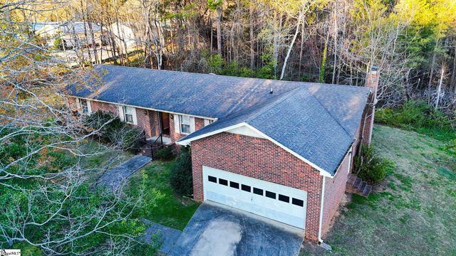 100 Earline Drive, Taylors, SC 29687