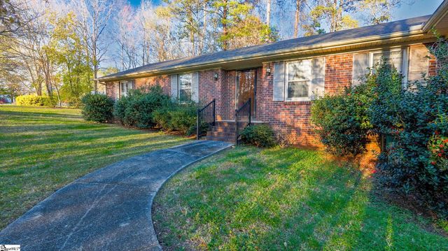 100 Earline Drive, Taylors, SC 29687
