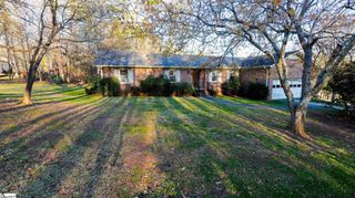 100 Earline Drive, Taylors, SC 29687